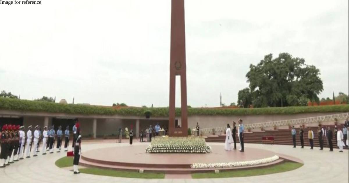 Independence Day 2022: President Murmu pays homage at National War Memorial